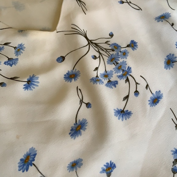 Flowy Tank - Picture 4 of 6